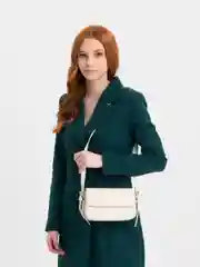 Женская сумка с клапаном, твердый корпус