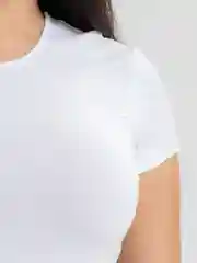 Белый женские футболки CLEVER