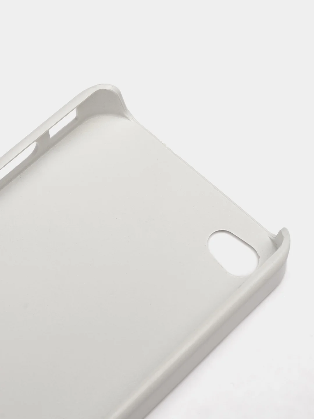 Белый пластиковый чехол для iPhone 4/4s