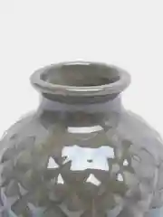 Белый вазочка