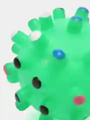 Зеленый мячик резиновый для собак, с пищалкой