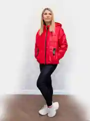 Красный куртка женская