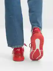 Алый кроссовки мужские, спортивные
