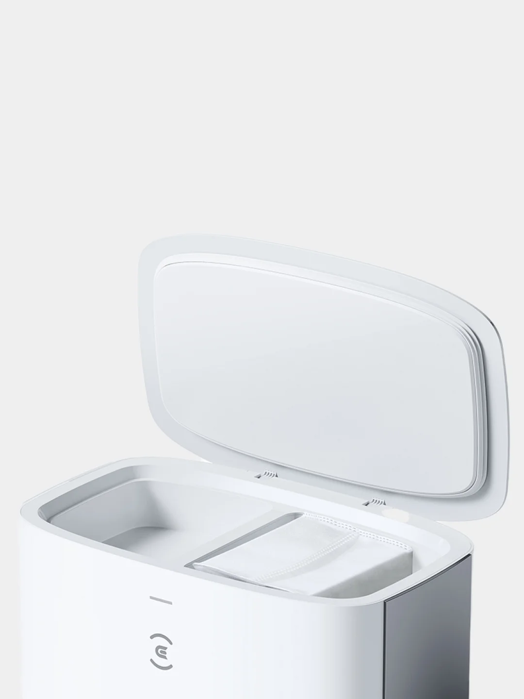 Белый робот-пылесос Ecovacs Deebot T10+, со станцией выгрузки мусора