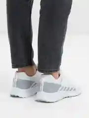 Белый кроссовки мужские, летние
