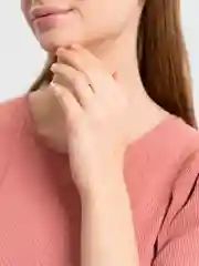 Серебряное кольцо с цирконами