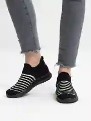Черный кроссовки женские