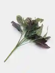 Бордовый искусственные цветы. Куст зелени. Искусственные растения для декора