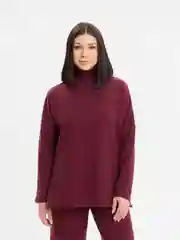 Бордовый костюм в рубчик