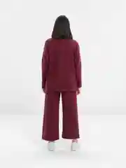 Бордовый костюм в рубчик