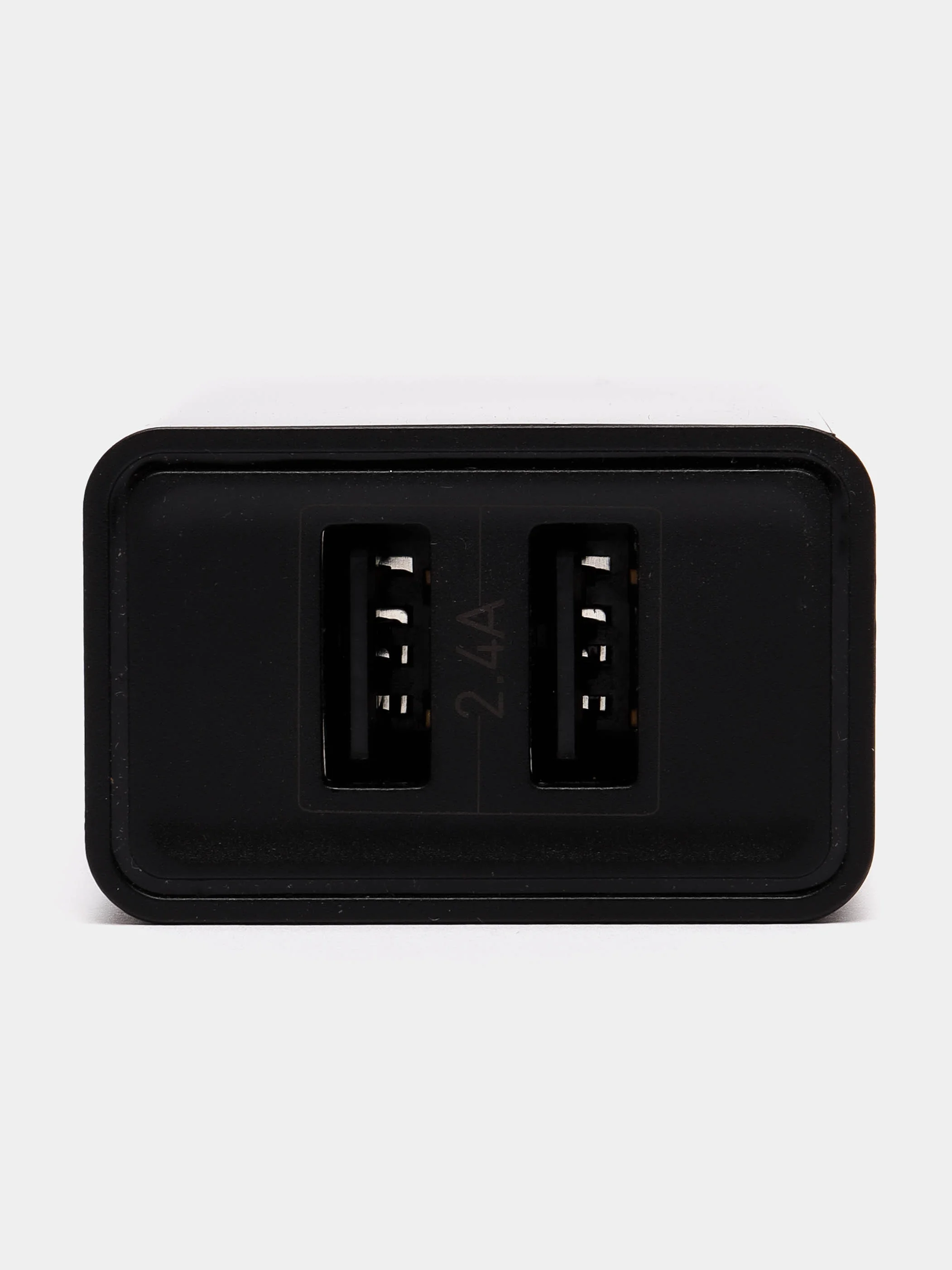 Белый сетевое зарядное устройство, 2 USB, 2.4 А