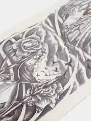 Коралловый переводные временные водные татуировки  черно-белые(17X48 см) рукав