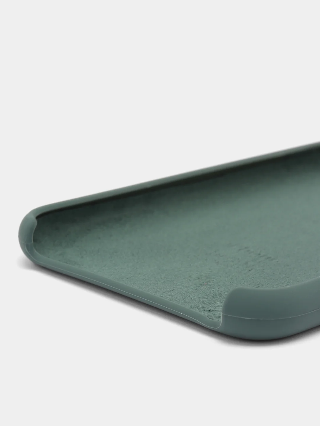 Тёмно-зелёный чехол Silicone Case для iPhone 7, 8, SE 2020, с открытым низом
