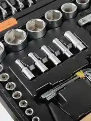 Набор инструментов 1/2" 1/4" CrV в кейсе 76 предм Вихрь