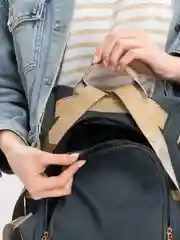 Серый рюкзак женский
