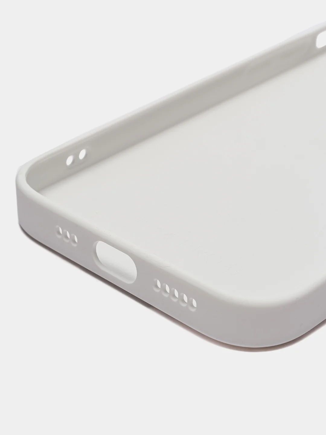 Чехол на iPhone 12 Pro, 13 Pro, 14 Pro