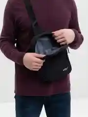 Черный рюкзак  мужской, на одно плечо с USB / Сумка мужская