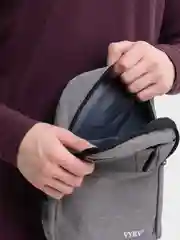 Серый рюкзак  мужской, на одно плечо с USB / Сумка мужская