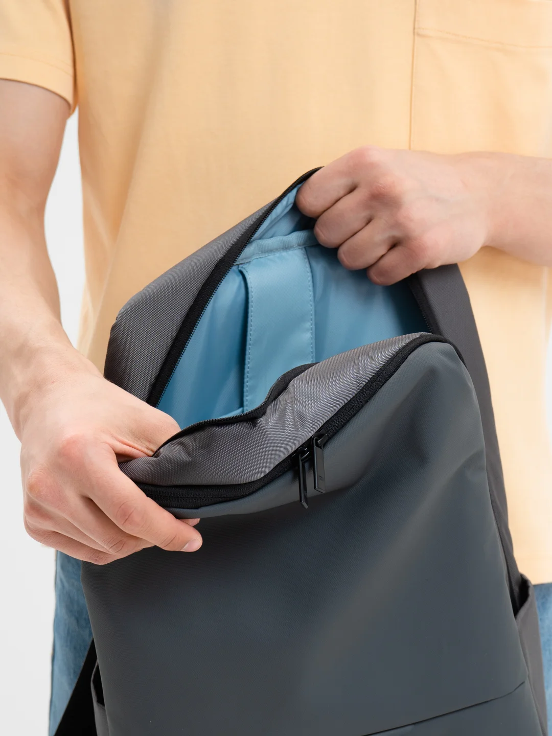 Тёмно-серый рюкзак Xiaomi Classic Business Backpack 2 (ZJB4172CN)
