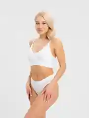 Белый женский комплект нижнего белья