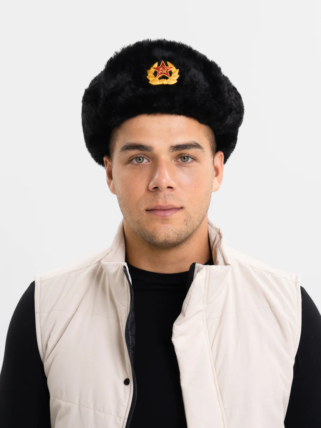 Черный шапка ушанка с кокардой СССР, сувенирная
