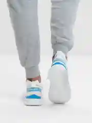 Белый кроссовки мужские, разные модели