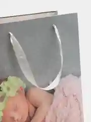 Серый пакет подарочный, 26 x 32 х 12 см