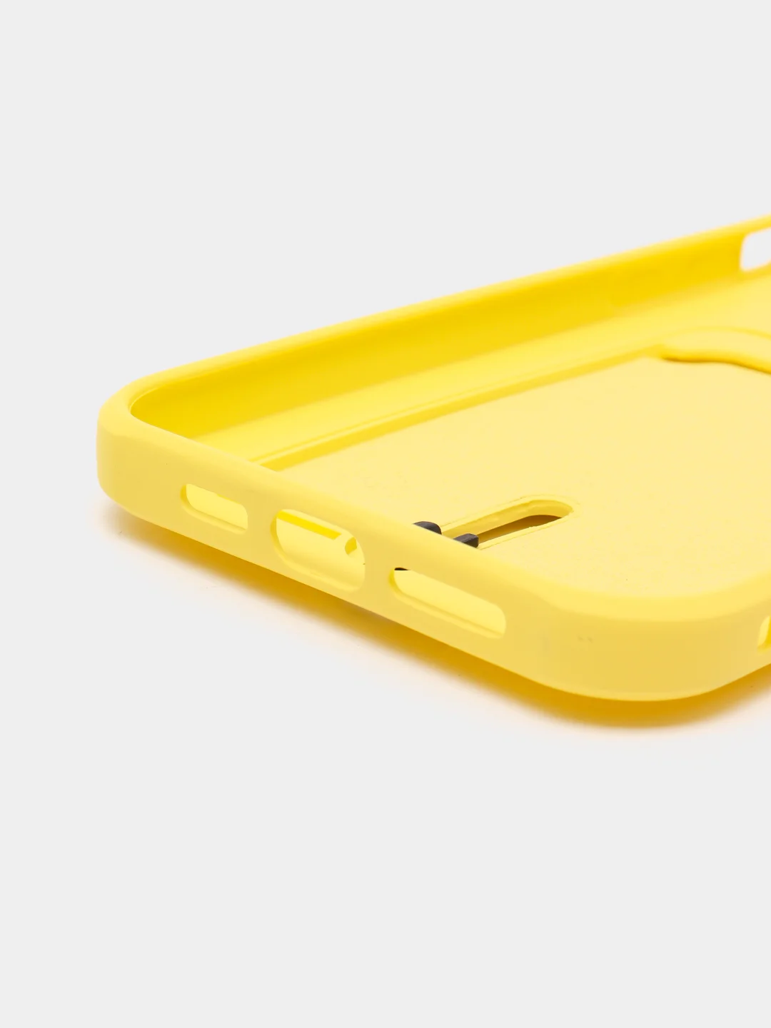 Желтый силиконовый чехол для iPhone 13 Pro Max (Айфон 13 Про Макс) , чехол на айфон с карманом