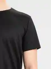 Черный спортивная мужская футболка