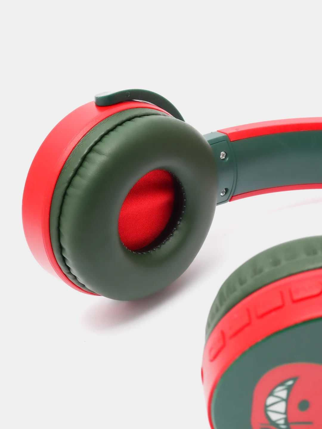 Зеленый беспродные наушники полноразмерные с микрофоном Bluetooth (V 5.0)