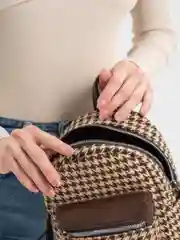 Коричневый женский рюкзак с принтом LaFemme