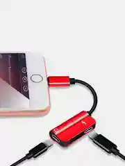 Красный переходник адаптер 2в1 для наушников AUX аукс 3.5 мм и Lightning iPhone на айфон