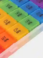 Таблетница на неделю, 28 секций