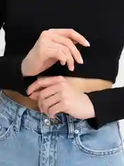 Черный кофта женская, укороченная