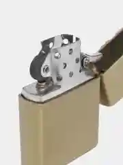 Зажигалка бензиновая