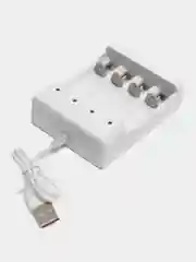 Белый зарядное устройство для батареек аккумуляторов АА, ААА UC-24