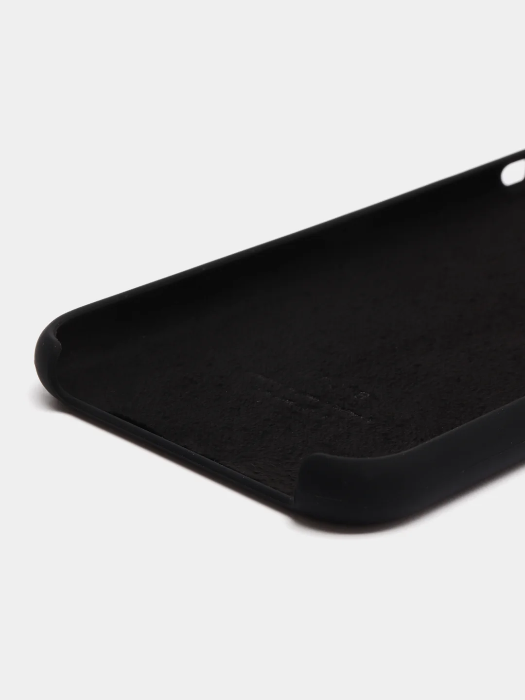 Черный чехол Silicone Case для iPhone XR, с открытым низом