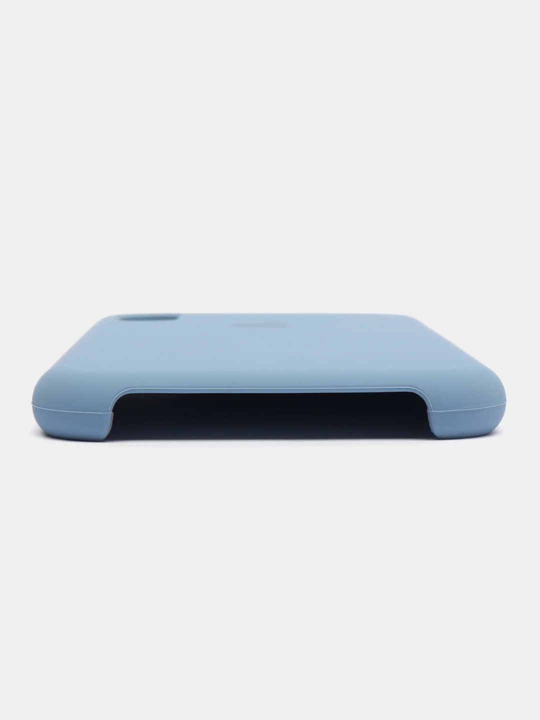 Небесно-голубой чехол Silicone Case для iPhone XR, с открытым низом