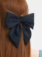 Индиго бант для волос, на заколке