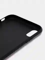 Бордовый чехол для iPhone XR