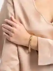 Золотой декоративный браслет, женский, золотой цвет, с камнями