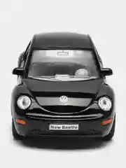 Черный металлическая машинка Kinsmart "Volkswagen Beetle New", 1:32 KT5028D