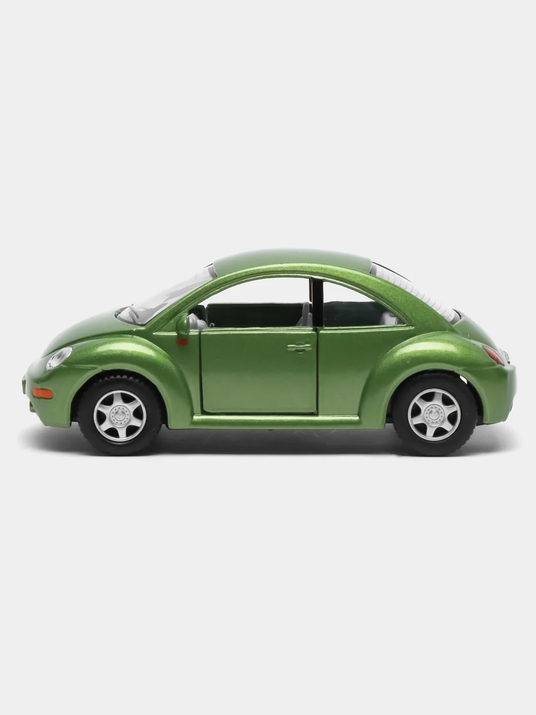 Желтый металлическая машинка Kinsmart "Volkswagen Beetle New", 1:32 KT5028D