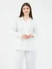 Белый костюм женский: рубашка, брюки