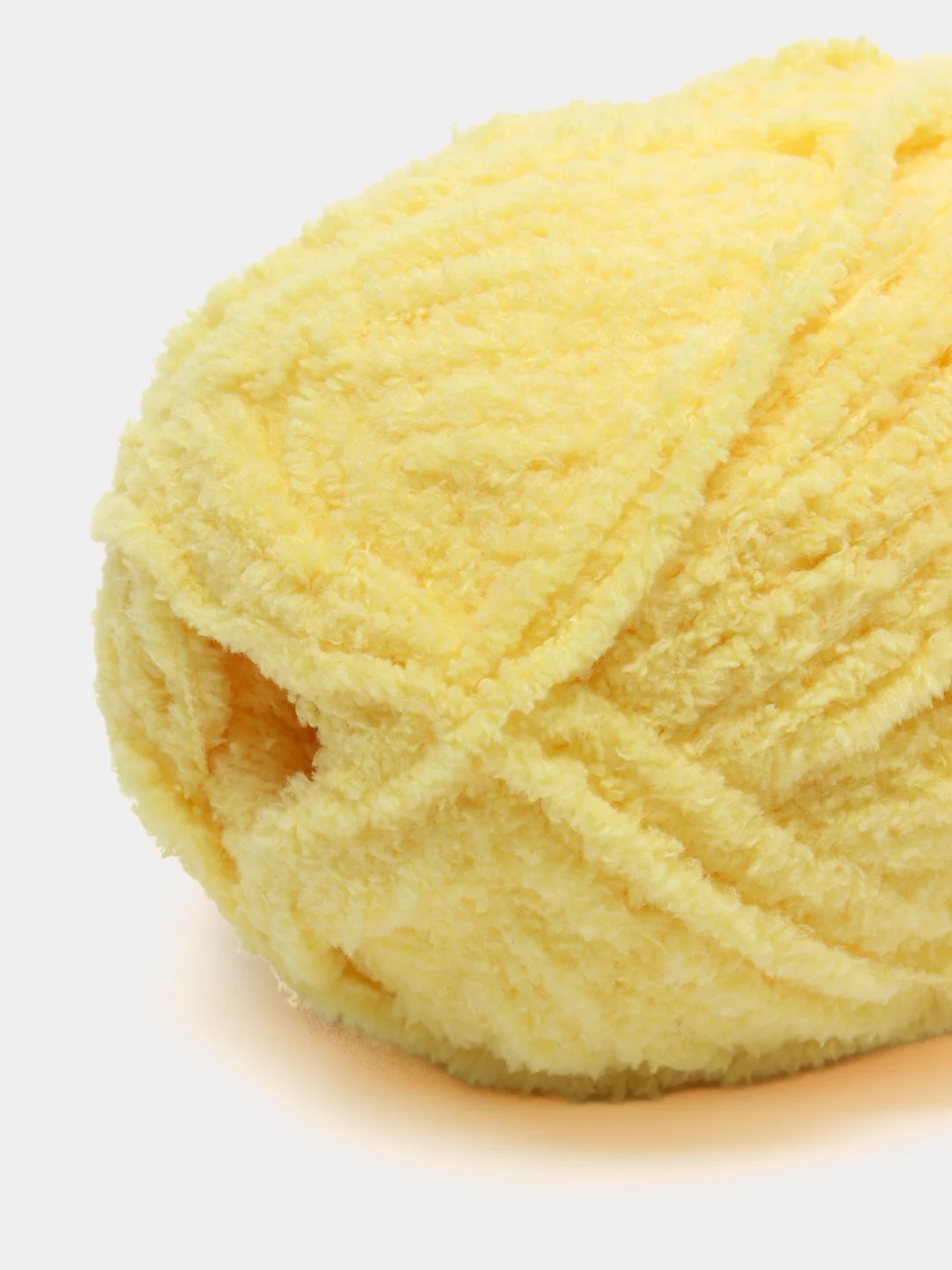 Светло-жёлтый пряжа плюшевая Alize Softy, микрополиэстер, 50 г, 115 м