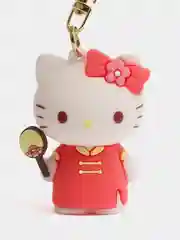 Коралловый брелок для ключей "Хелло-китти"