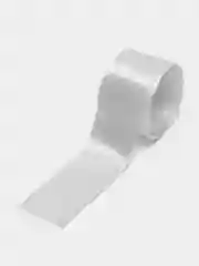 Белый лента атласная