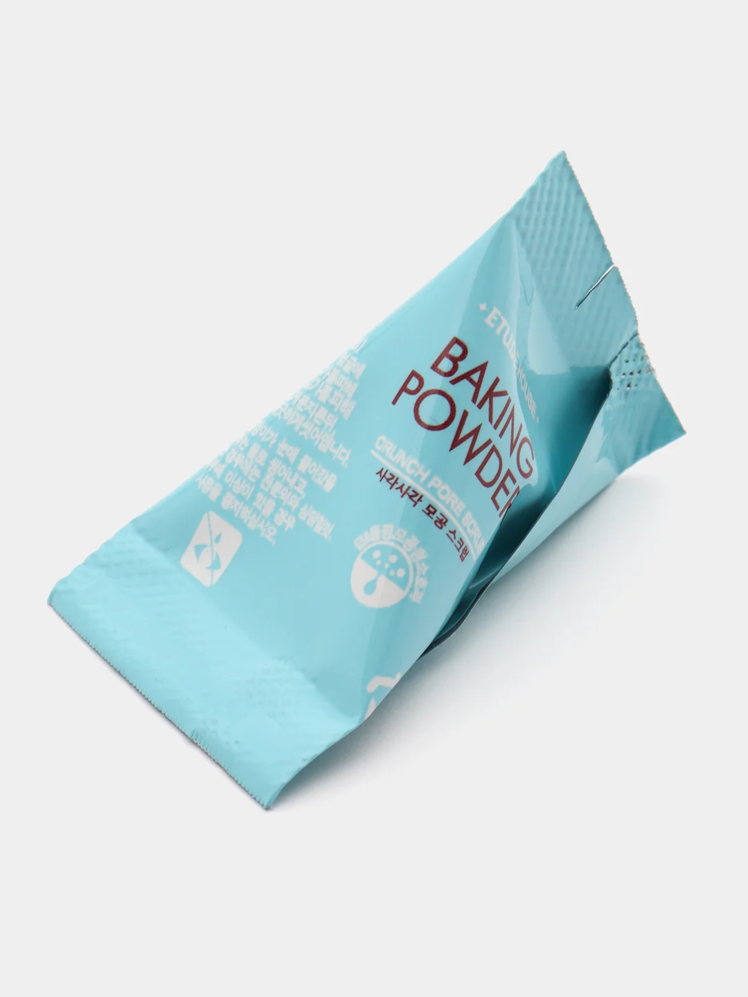 Светло-синий скраб пилинг для лица и пенка для умывания Baking Powder