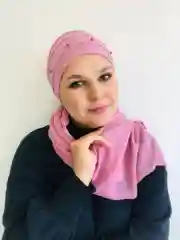 Фиолетовый платок мусульманский