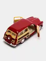 Красный машинка металлическая Kinsmart Ford Woody Wagon KT5402D, 1:40
